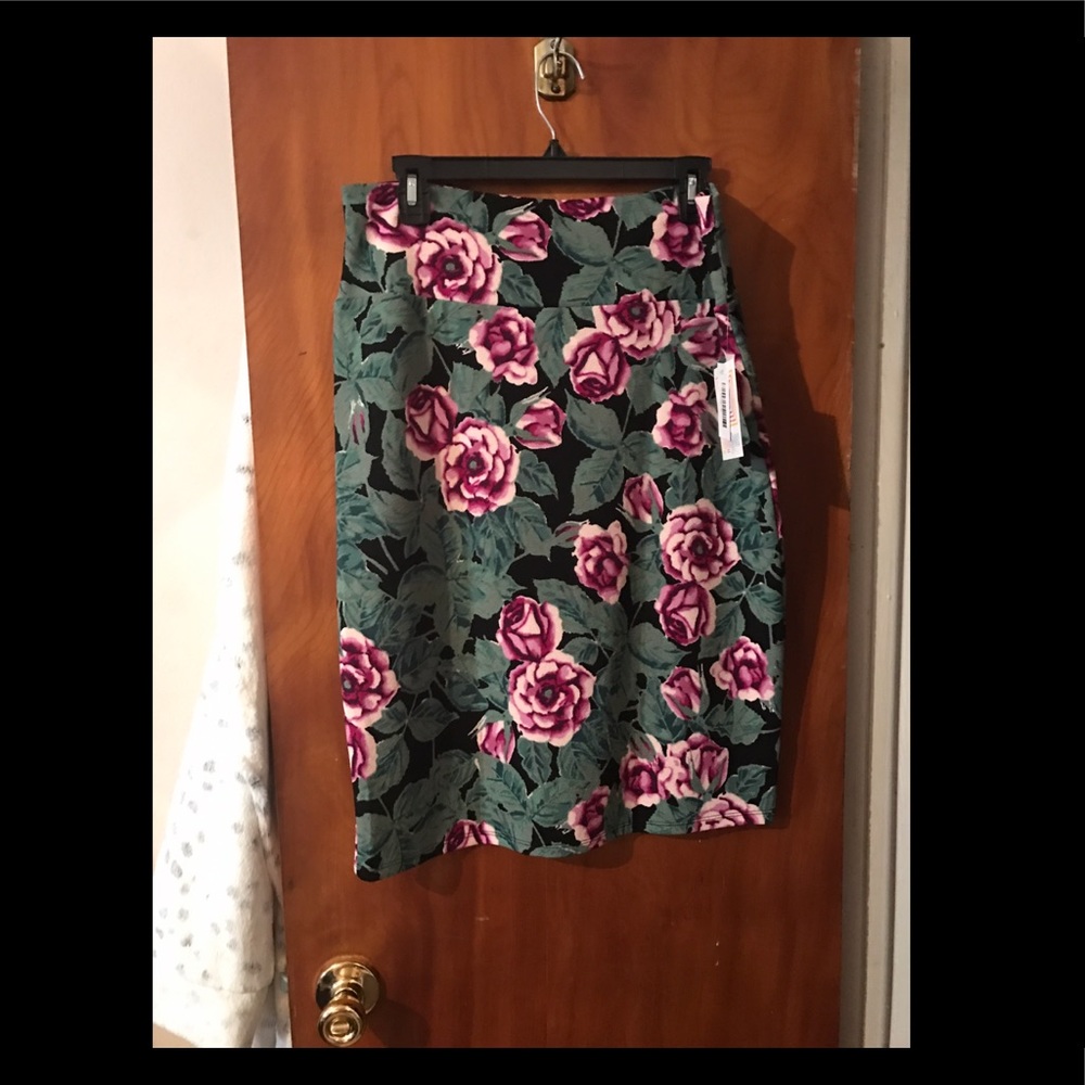 Lularoe Cassie